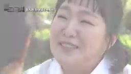 학부모 민원을 응대하는 민지 씨